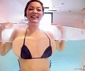 Untertitel japanisch Riesige Brüste ehefrau dünn dipping titjob