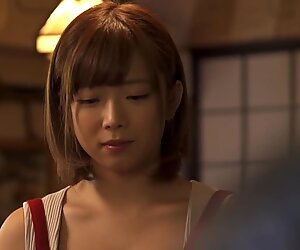 Chelneriţă asiatică Mana Sakura a sedus şi luat acasă pentru o acţiune urâtă