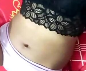 Indky dievča masturbovanie ôsmy diel (hudobník jyoti panwar v sexi čiernej spodnej bielizni)